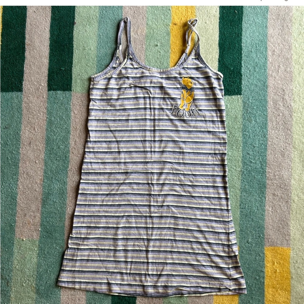 Vintage Winnie the Pooh nightgown